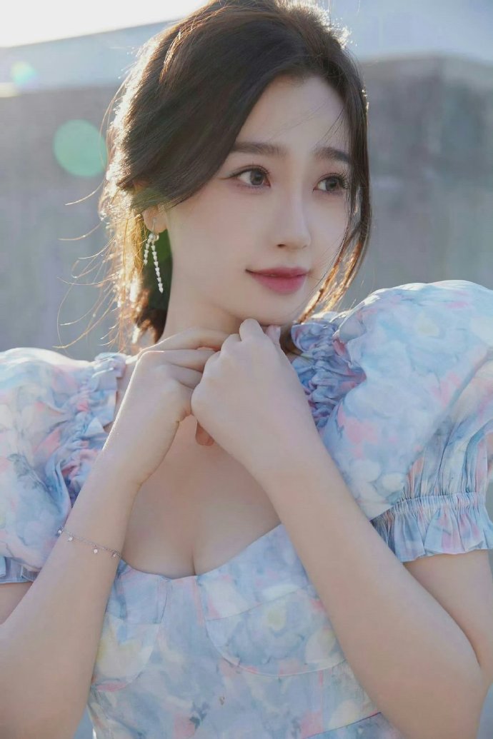 美丽的姑娘完整版免费